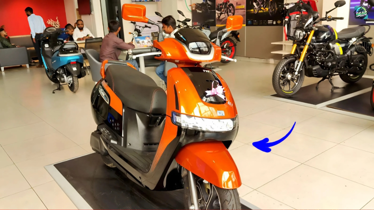 TVS iQube 2025